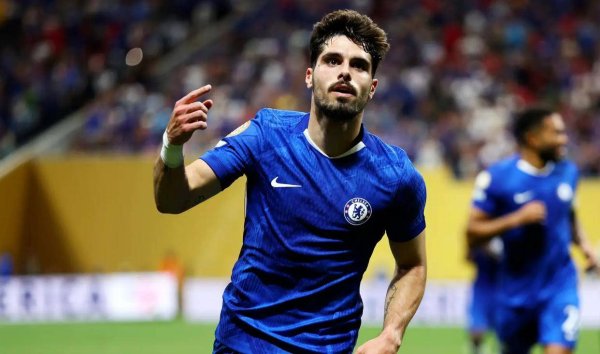 Chelsea đảo ngược Liên đoàn Br